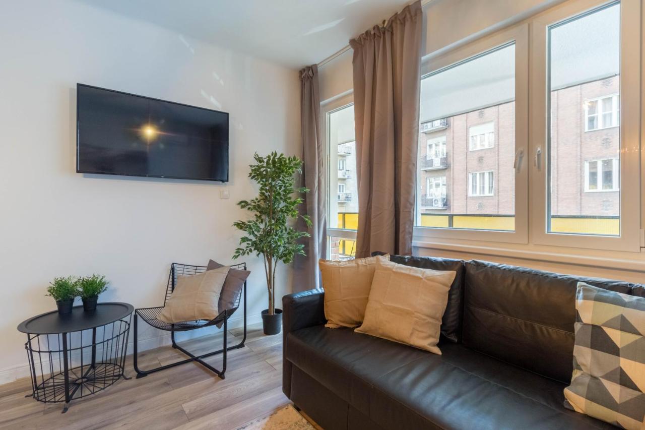Standard Apartment By Hi5 - Madach Budapest Exteriör bild